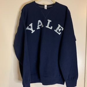 Yale University Crewneck Sweater